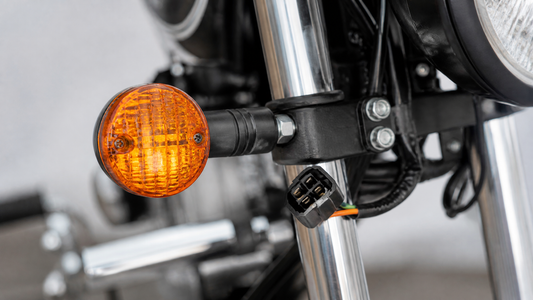 Motorcycle Turn Signal Light Warning Signs for Suzuki GN125