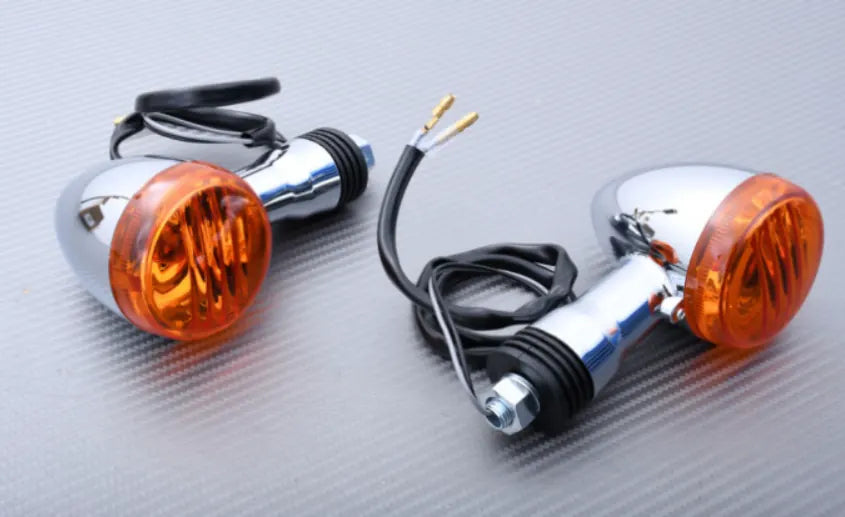 High-quality Motorcycle Turn Signals Are Suitable for SUZUKI INTRUDER 125 - 250 ORIGINAL MODEL., product view 04