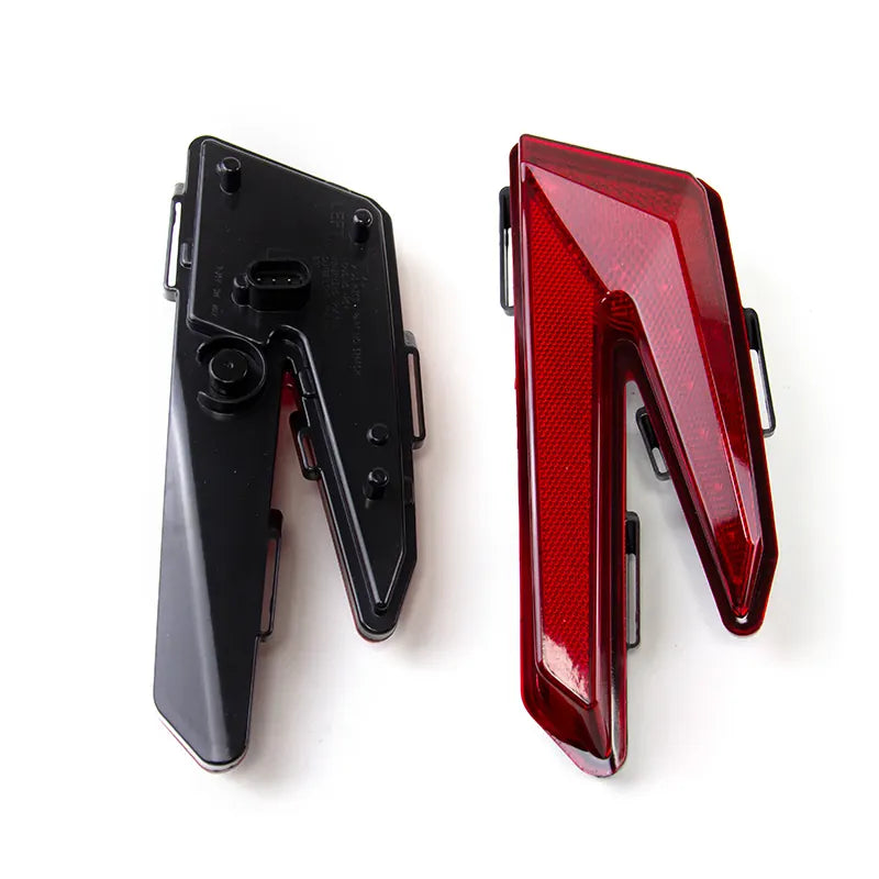 Left and Right ATV Red Led Tail Light Fit for CAN AM MAVERICK X3 4 Seat Models 2017-2021 Tail Lamp, product view 03